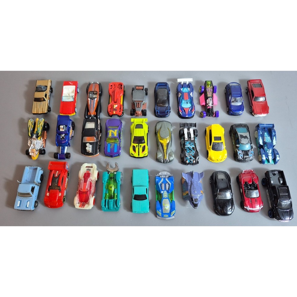 Hot Wheels Mixed Lot of 30 Die-Cast Cars Trucks Vehicles